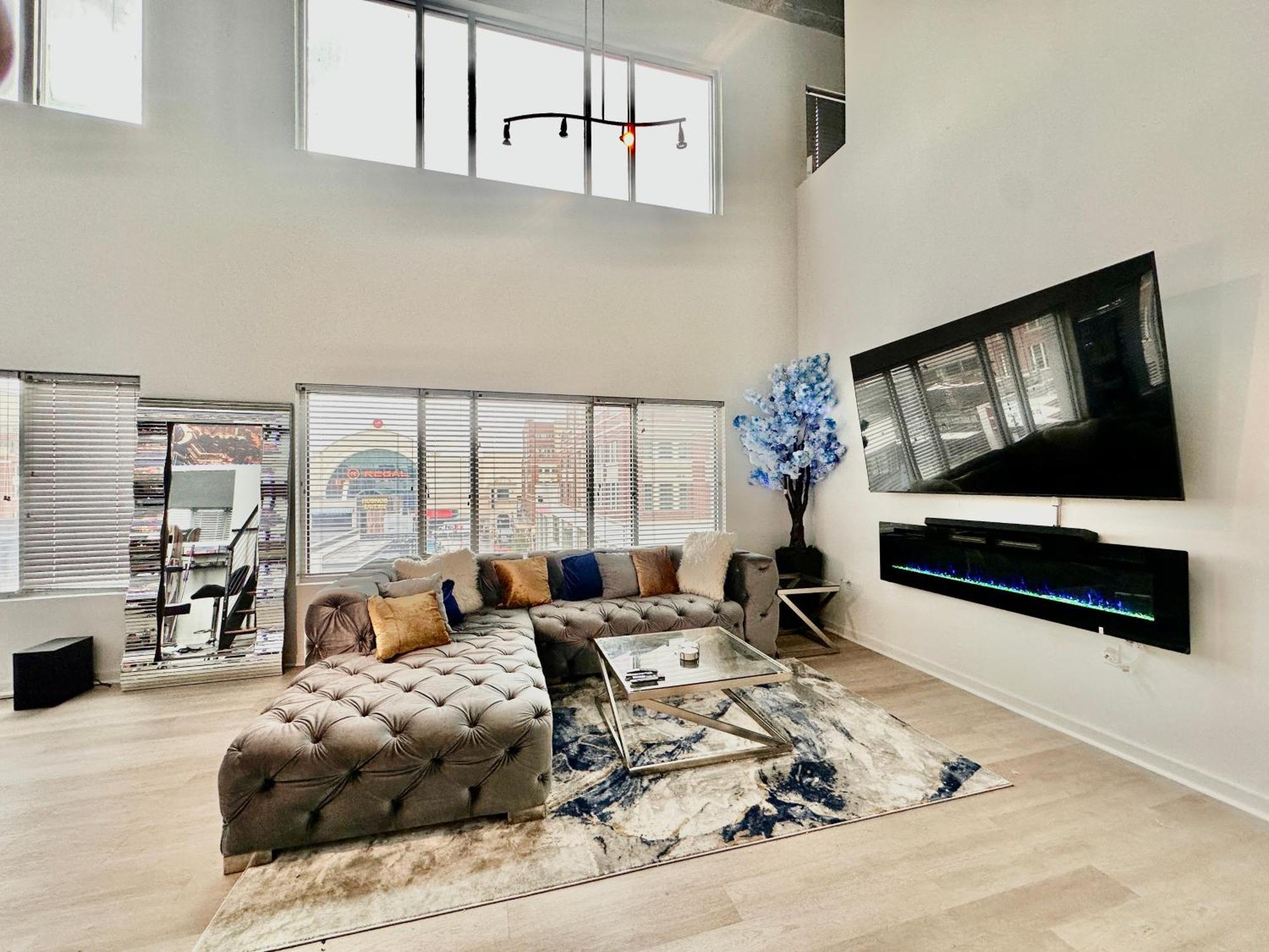 Grand 3Br Loft In Atlantic Station Apartment Atlanta Exterior photo